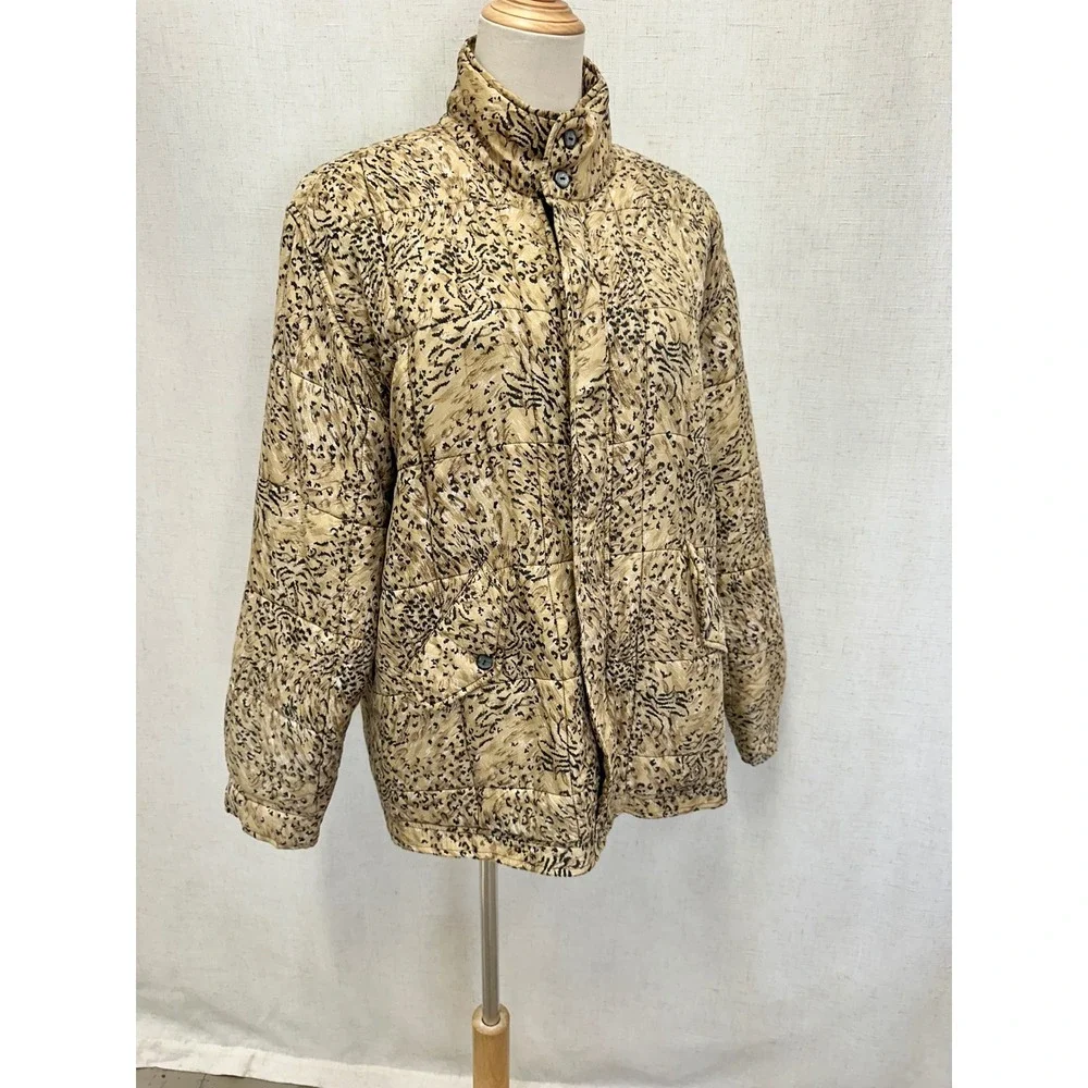 Clio Vintage 90s Quilted Jacket Medium Tan Vintage Animal Print Silk Puffer Coat - Picture 15 of 16